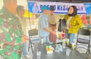 Wakil Ketua DPR RI Sari Yuliati menyerahkan bantuan tunai Rp200 juta, 100 paket sembako, dan meninjau posko kesehatan.