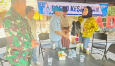 Wakil Ketua DPR RI Sari Yuliati menyerahkan bantuan tunai Rp200 juta, 100 paket sembako, dan meninjau posko kesehatan.