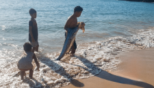 Kemunculan Ikan 'Oarfish' di Pantai Pink Lombok Tuai Pertanyaan, Ini Faktanya. (Foto: Lombokini.com/Tangkapan Layar)