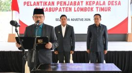Wakil Bupati Lombok Timur, Moh. Edwin Hadiwijaya, melantik dan mengambil sumpah 61 Penjabat (Pj) Kepala Desa di Pendopo Bupati, Selasa 18 Agustus 2026. [Foto: Lombokini.com].