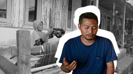 Rolansyah saat diwawancarai di kediamannya (doc. lombokini.com)
