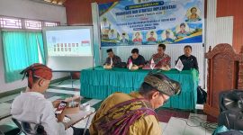 Selain peserta dari AMAN, acara itu didatangi oleh instansi pemerintah seperti Kepala Bagian Hukum SETDA Kabupaten Lombok Timur, perwakilan dari Kepala Dinas DPMD Kabupaten Lombok Timur, perwakilan dari Kepala BAPPEDA Kabupaten Lombok Timur