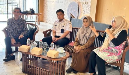 LRC Memperkuat Kapasitas 20 Sekdes di Lombok Timur dalam Mitigasi dan Adaptasi Perubahan Iklim, Selasa (20/10/2026).