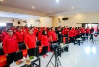 Ketua DPD PDI Perjuangan NTB Rachmat Hidayat memastikan PDI Perjuangan memberhentikan Musyafirin dari keanggotaan. (Foto: Lombokini.com)