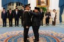 Presiden RI Prabowo Subianto melantik Komjen Pol. Suyudi Ario Seto sebagai Kapolri di Istana Negara, Jakarta, Kamis (1/10/2026). (Foto: Lombokini.com/Tamrin)